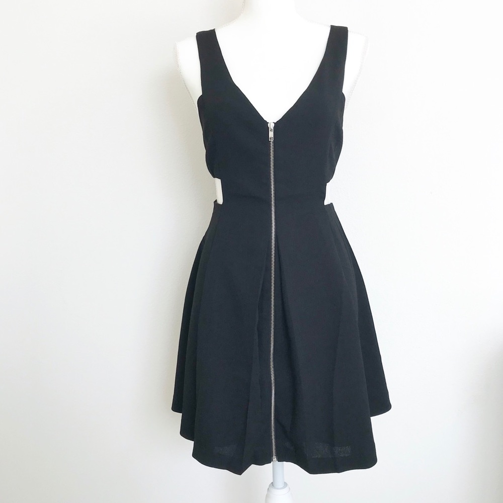 May & July Black Sleeveless Bodycon Cutout Dress